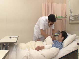 NHDTA-566 我在住院期间无法要求妈妈照顾我的性需求，所以我问了来看望我的阿姨。