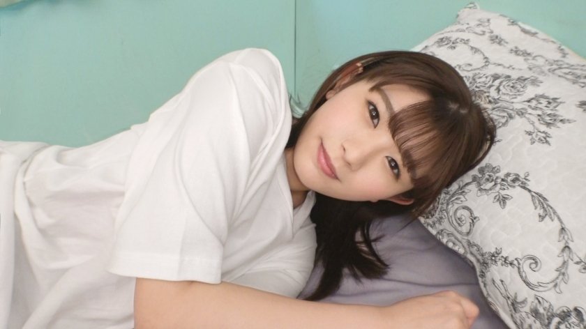 SIRO4107 【初次拍摄】【女友偷偷高潮…】【喷出床单上的污渍】19岁耳朵红红的，真有感觉。一个露出可爱笑容的女孩正在说话......素人申请人，首次 AV 拍摄131（乱伦）。