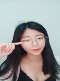 超重磅绝版资源！校花女神【一梦】早期下海珍贵录像~！ ✨✨✨--这颜值这身材这尺度，反差感极其强烈！ _20220519_231400