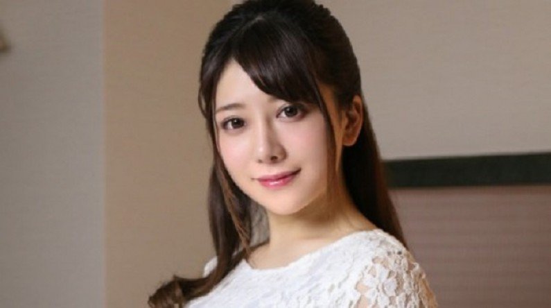MYWIFE00998 中井希蓝色重逢（乱伦）。