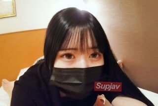 FC2PPV 3269732 [无码] 与身材苗条的JD在家庭餐厅约会中出