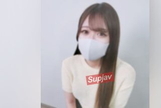 FC2PPV 3827057 [无码，完全业余] 她不应该喜欢和老男人做爱，但她却抚摸着他的全身