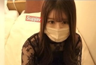 FC2PPV 3158366 [Gonzo / Creampie] 我成功呼唤了 Deb Mama 带来的商店里最可爱的已婚女人，所以我坚定地播种了她