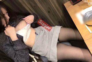 FC2PPV 3167395 [个人] 听着未婚夫的声音…美女有着顺从的身体，但当他猛烈地插入她的阴道深处时，她却反抗了。