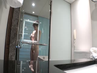 261ARA-471 [超可爱的白色天使] 23岁[白皙＆性感翘臀女孩】Minami酱来了！她从事内科工作，她理想的工作是“我很孤独，没有任何机会与人见面……”