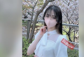 FC2PPV 3303876 首次拍摄，露出真脸！ ！仅限3天，1980积分！ ！白皙的肌肤、晶莹剔透的美丽让她感受到难以想象的高潮。