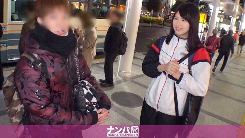 200GANA2242 认真的软核，第一次拍摄。 1447 获赠身高175cm巨乳运动JD！ ！一脸严肃的羽毛球女孩，被男演员的步伐带动，露出了美丽的F罩杯胸部。当他用振动器玩弄她的敏感部位并插入她时，她感到兴奋！其美丽的胸部和摆动的美臀绝对让人赏心悦目！ ！ ！ ..