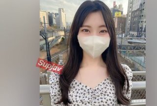 FC2PPV 3777910 露面！身体害羞敏感、经验很少的100%纯洁美女被抱起，从后面操她美丽的屁股。