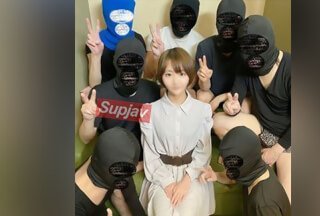 FC2PPV 3864904 怀孕-。怀孕是不可避免的。一位在学校精心培养起来的苗条少女被一群男人玷污。連續中出。