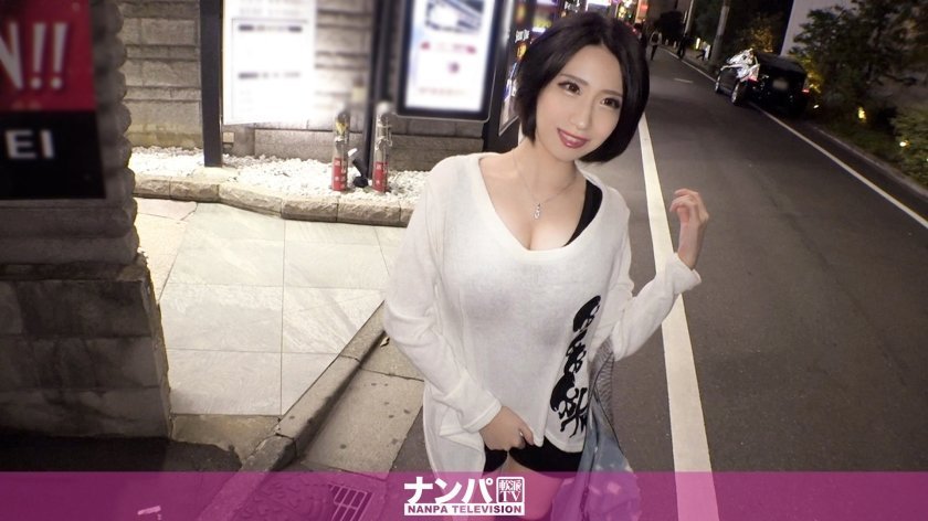 200GANA2203 真的很随和，第一次拍摄。 1438 搭讪一名丰满应召女郎并带她去酒店！如果你协商额外的费用并且不使用安全套进行性交，你会看到她达到多次高潮，她的身体抽搐和弹跳！ ..