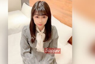 FC2PPV 3353343 【2007级】忘不了拥抱151cm小胸处女偶像练习生的感觉，所以第二次呼唤了她。