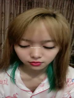 【新酱】趁妈妈.弟弟熟睡~脱衣舞道具自慰~难受就偷偷舔舔~ ~！ ~~✨✨✨-也不怕弟弟突然醒过来-501_(new)