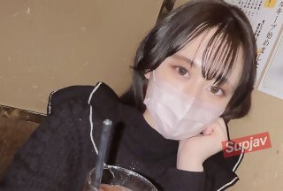 FC2PPV 3189950 【【无码・恭喜】她是处女！！新的镜头中出现了一位超级稀有的女孩，她甚至还没有机会接吻！ [第 2 部分]