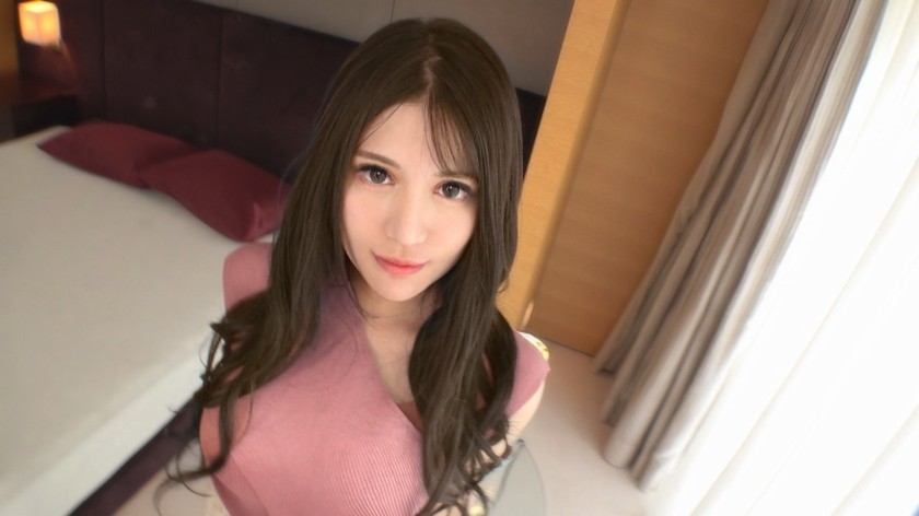 SIRO-4637+ 【初拍】【五官端正】【骨感美巨乳】五官清晰，肌肤白皙耀眼的巨乳居酒屋女服务员登场。她那永远萦绕在你耳边的淫荡呻吟声在整个房间回荡，骑在他坚挺的阴茎上多次达到高潮……+在网上应聘 AV → AV 体验拍摄+1639+（新川莎拉）