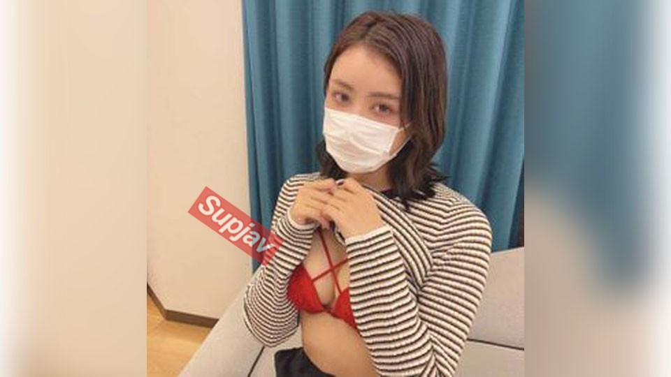 FC2PPV+ 直到明天！ ！ “#20” 一位看起来像姐姐的美丽美甲师。 “感觉好吗？”她问道，然后她就射在了淫荡的阴道里。她非常敏感。
