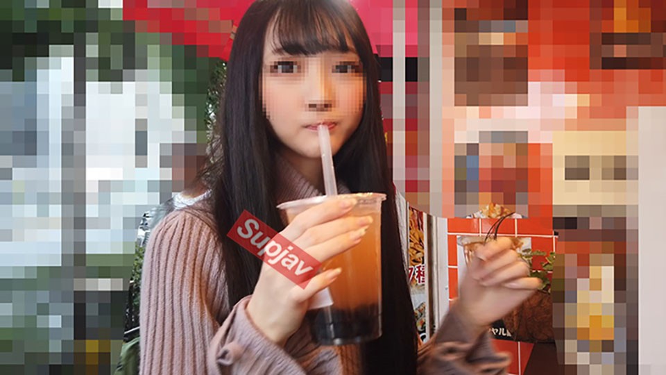FC2PPV+1384988+【光滑★来到东京的萝莉少女】18岁的Remu-chan热爱都市和性爱，从以性爱为唯一娱乐的乡下来到东京的那天出道！对以女牛仔姿势摩擦阴部的淫荡女孩进行惩罚和授精 + [是]