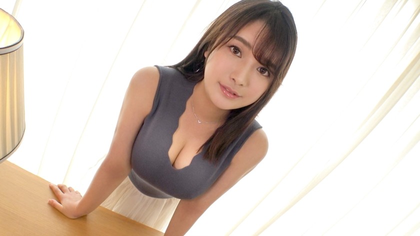 SIRO-4951+ [初拍] [H杯] [前戏即射] 在面包店工作的温柔大胸女孩。一旦打开开关，她便发出高亢的呻吟声，并一次又一次地达到高潮！ +网上应聘AV→AV体验拍摄+1884+（宇佐目绫香）