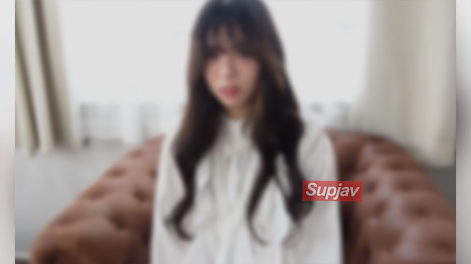 FC2PPV+4515706+【纯白少女的奇迹重逢】超人气的悠奈酱奇迹般重逢了。这是一段幸福的时光，他可以将失去联系一年半以来的欲望释放到她洁白的身体上。悠奈