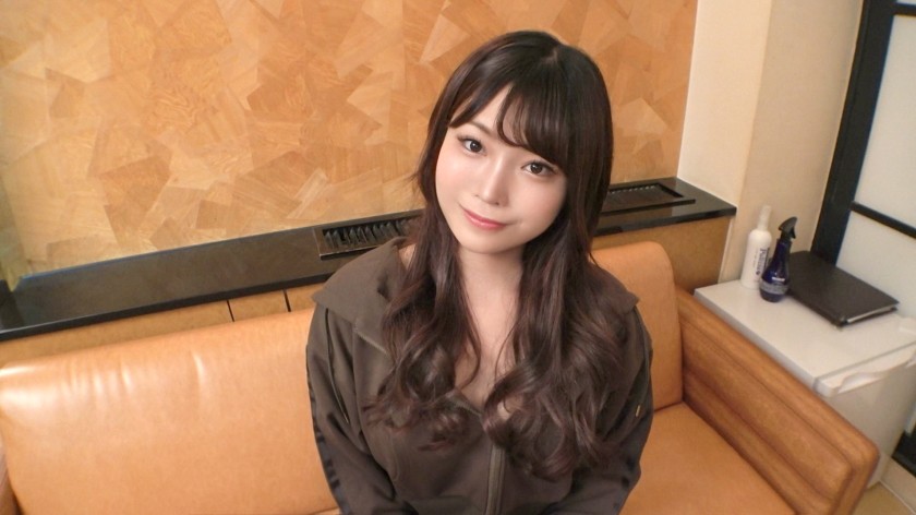 [无码] SIRO-5225 [喜欢以女上位被责备] 我从大阪来到东京掌握性爱！虽然她说她喜欢被支配，但是当她被支配时，她的身体会敏感地做出反应，她一次又一次地潮吹和射精！ ！ [首拍] 线上应聘AV→AV体验拍摄2124