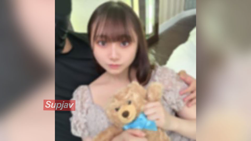 FC2PPV+4557905+神乳！ ！ Rin-chan 拥有奇迹般的 H 罩杯巨乳和完美身材。服务乳交后，她以7种姿势多次达到阴道高潮并射入阴道♡
