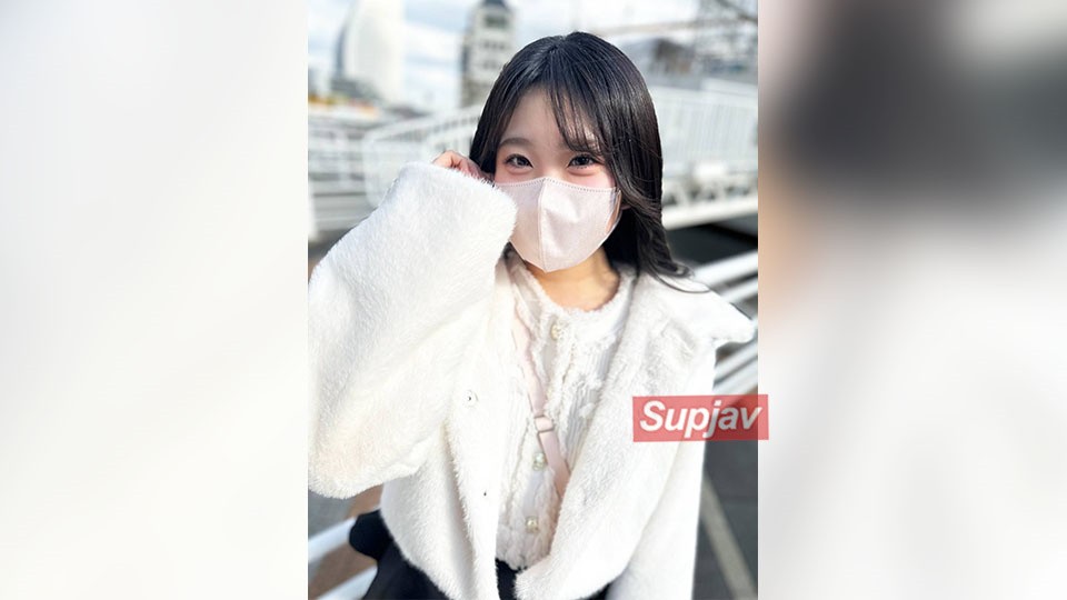 FC2PPV 4617242 【初拍】天生魅力学年偶像♥天真烂漫盒装女儿高楼窗边曝光玩法多次达到高潮！ ！浓稠精液两次喷射在阴道深处♥