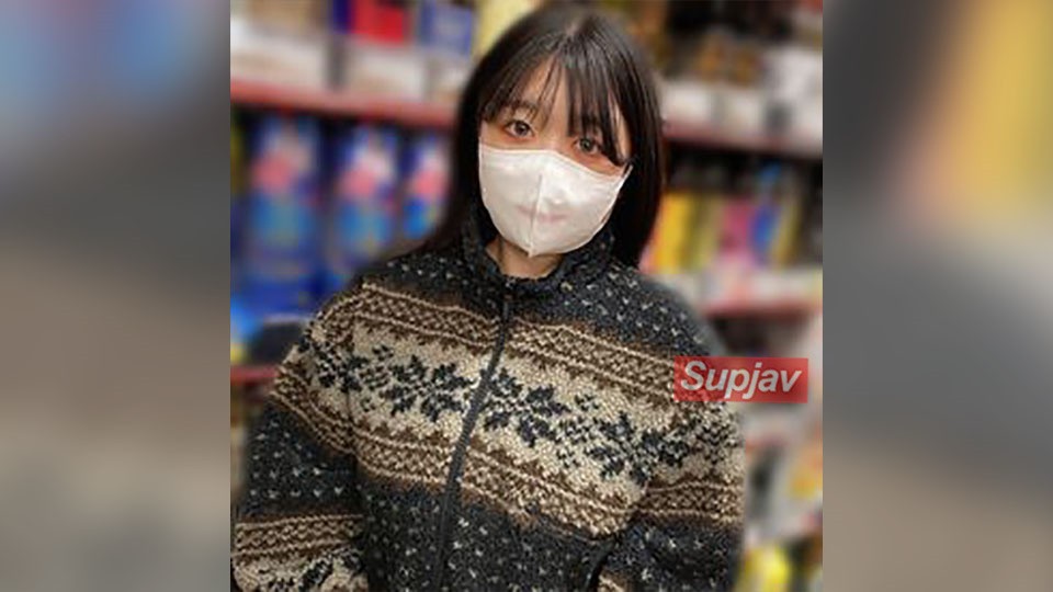 FC2PPV 4661703 [2 件商品] 与男人的小经验♡白皙、美丽的臀部、天然D罩杯身材、Akane-chan♡未经尝试/未驯服。严肃、浓烈、中出性爱，覆盖着如此多的淫水，以至于缠绕在她的阴毛上。