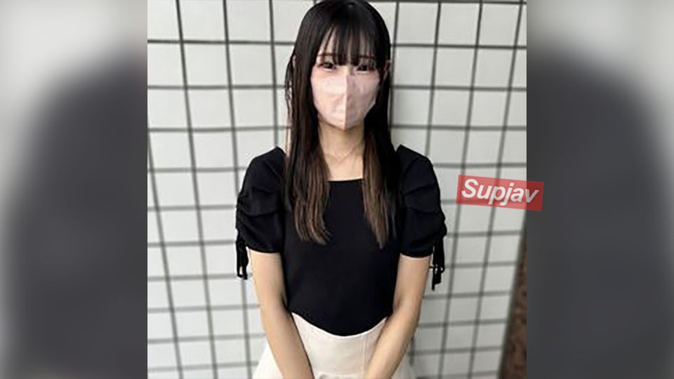 FC2PPV 4691899 粉丝最多的女孩！ [未经审查] [中出] 与身材苗条、胸部较小、笑容可爱的高中女生进行大量的亲吻和亲密的性爱。我进入她体内后，我们一起在浴缸里暖身。 ※包含赠品