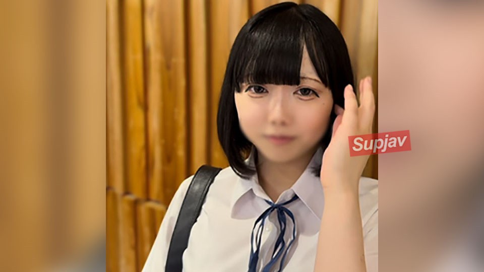 FC2PPV 4692119 {1980pt 至5/30} 拥有耀眼黑色短发的“Noa-chan”！她非常敏感，恳求被射精♪一个脆弱、天真、朴素、可爱的女孩，有着无毛的阴部，充满了大量的精液！ ！