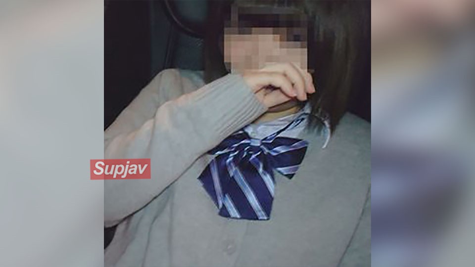 FC2PPV 4702050 【无码 制服】先到先得780点，打工时被前辈怀上的未成年少女被射精！【高品质有加成】