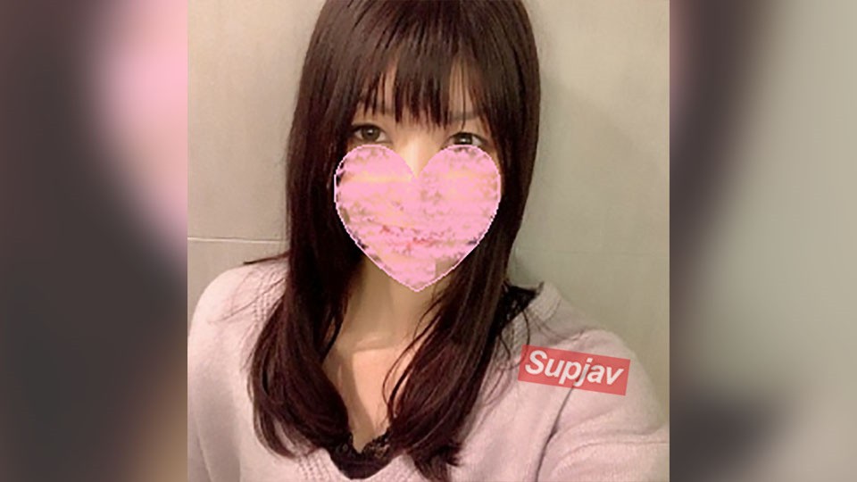 FC2PPV 4730651 【SSS级风格】充满性感魅力的美乳写真偶像。白皙肌肤♪绝美身材♪丰乳♪丰臀♪人生初体验阴道高潮♪狭窄阴道的美穴，深处连续2次大量射精！加分项：站姿吞精Irama！
