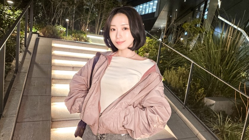 [无码破解]SIRO-5513 “光是想到有人在看着我就湿透了。她被拍得越多，身体的反应就越强烈。22岁的伊藤，一位理发师，没有男朋友，她的生活将享乐置于爱情之上。她渴望炫耀自己的身体，以至于当她向某人炫耀时，她会兴奋不已，而她性欲旺盛到会弄脏内裤，她在镜头前尽情释放。她那丰满的、起伏的臀部，她一边口交一边玩弄乳头的手指，她即使后退也不会停止的高潮——一份性偏好档案，在……中揭晓POV拍摄的名称。[首次拍摄] 在网上申请AV → AV体验拍摄 2392